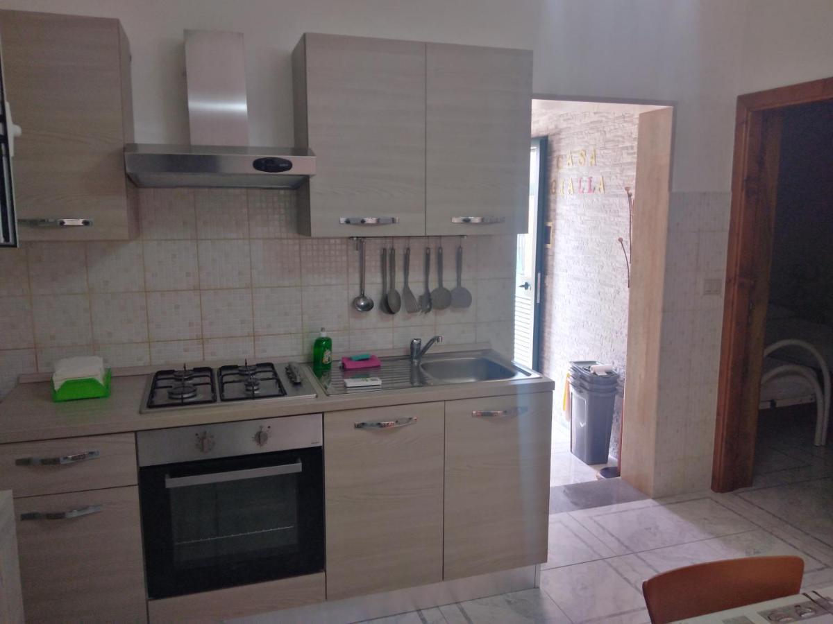 Casa Gialla Mare Del Salento Маруджо Экстерьер фото